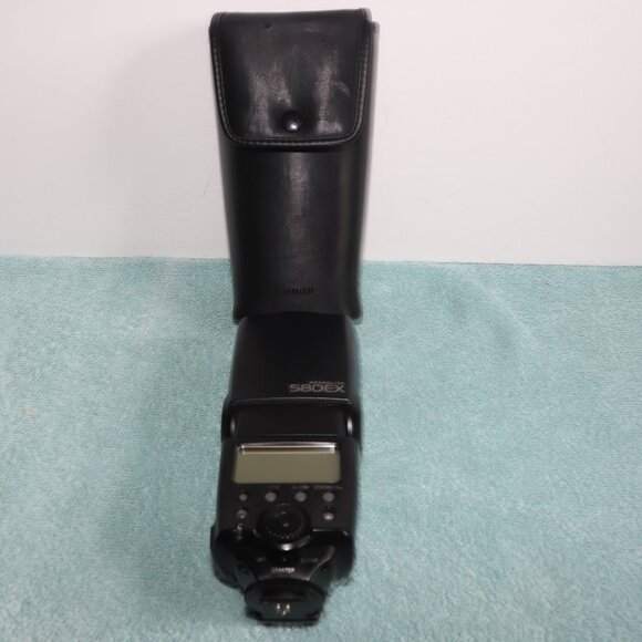 Canon Speedlite 580EX Shoe Mount Flash W/Case - AS-IS/For Parts Only